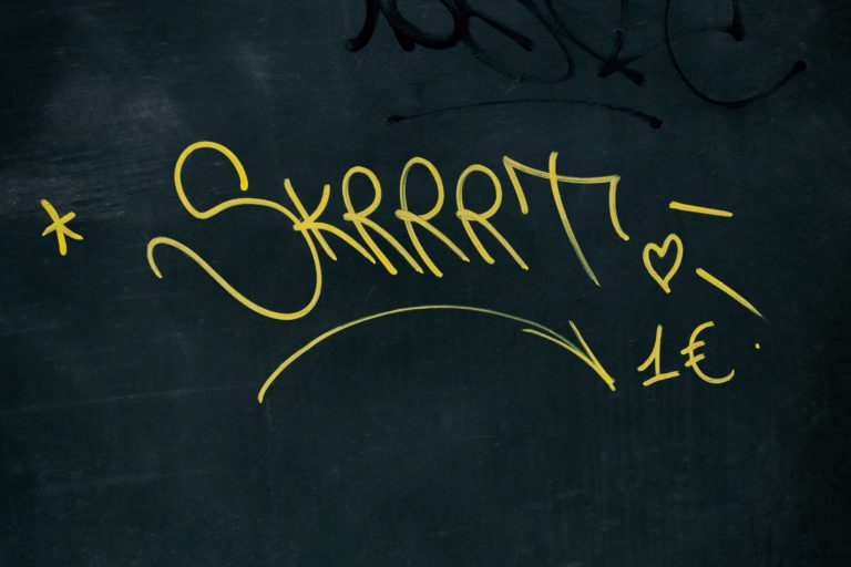 skrrrt street art a toulouse